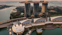 Singapour serre encore la vis contre le vapotage et les liquides à l’étomidate